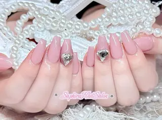 ネイル Saphira所属・Saphira はるかのネイルデザイン