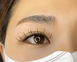 マツエク・マツパ まつげ&まゆげ専門店 POCCO(ポコ)所属・PO CCOのマツエク・マツパデザイン