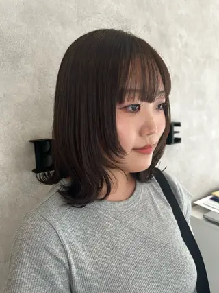ミディアム 石原 光のヘアスタイル