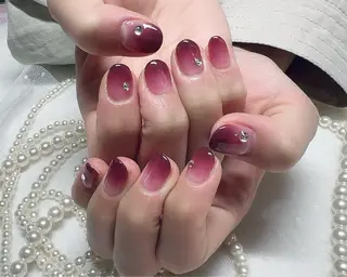 ネイル ユキカ （ネイリスト）のネイルデザイン