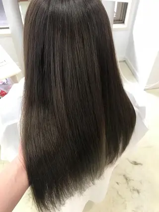 ロング 💫カットはなんでも 得意です✂️のヘアスタイル