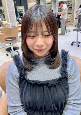 ミディアム 🍯レイヤー/ボブ 🍯あらいみゆのヘアスタイル