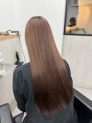 ロング Laff新宿所属・新宿/艶カラー/ 透明感カラー/タクマのヘアスタイル