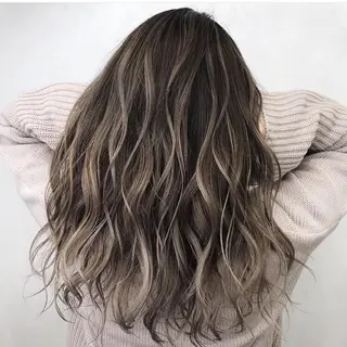 ロング カラー LUSTRE クロサワのヘアスタイル