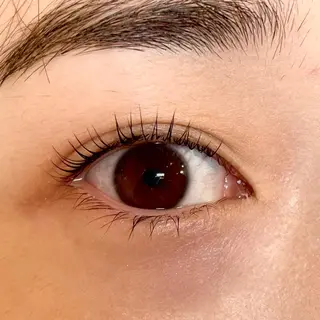 マツエク・マツパ Ravicils【ラヴィシル】所属・宮永あゆ まつげパーマ/美眉のマツエク・マツパデザイン