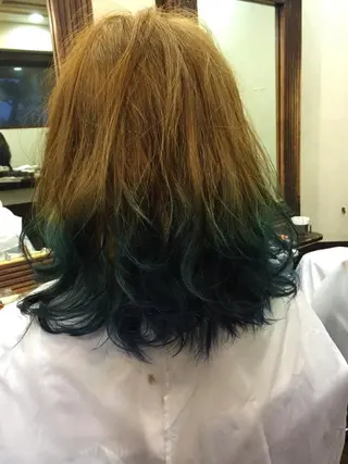 ショート カラー 店長担当🌟 矢吹ガブリエル🌟のヘアスタイル