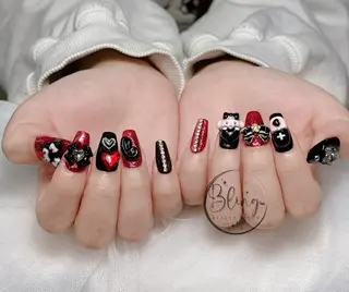 セミロング yuna ユナのネイルデザイン