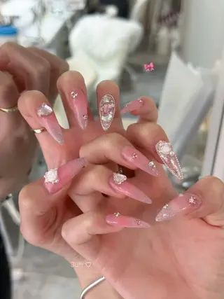 ネイル Julli NailStudioのネイルデザイン