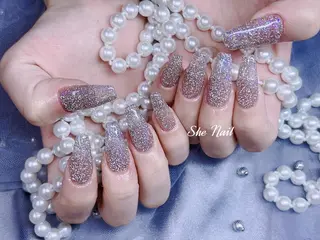 ネイル She   Nail所属・ISA_ BELLAのネイルデザイン
