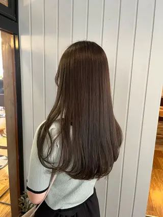 ロング anon所属・田中 結月のヘアスタイル