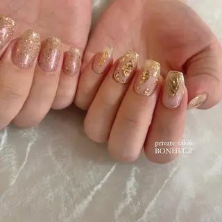 ネイル BONHEUR Annaのネイルデザイン