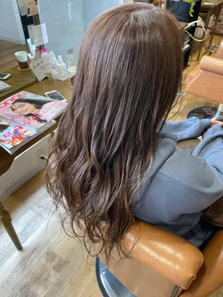 カラー ReRe佐賀駅前所属・大坪 彩香のマツエク・マツパデザイン