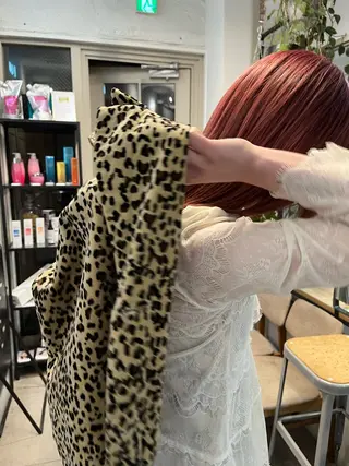 ミディアム カラー ナチュラルなhair / ヨシダトモキのヘアスタイル