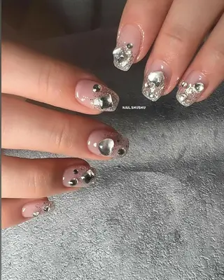 ネイル 3dパーツ/流行り 👧shushu❤️のネイルデザイン