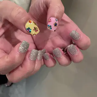 ネイル SALON VILLAGE AOYAMA 2nd.所属・NAKAMURA HARUKAのネイルデザイン