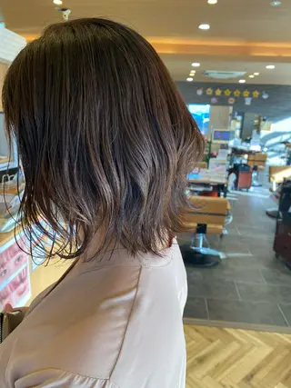 ミディアム ému エミュ　hair &spa所属・近藤 みゅうまのヘアスタイル