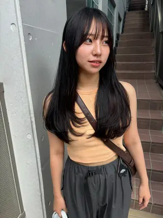 ロング カラー レイヤーカット /透明感/千葉怜寿のヘアスタイル