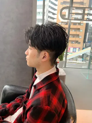 メンズ 毛流れが作れる 縮毛矯正/渡部純生のヘアスタイル