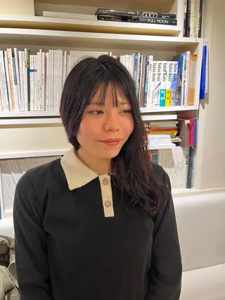 セミロング パーマ MISTEROMA所属・柴田 葉月のヘアスタイル