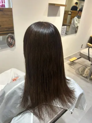 カラー 小林 睦季のヘアスタイル