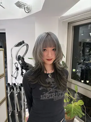 ロング レイヤーカット/瀬川 琴音のヘアスタイル