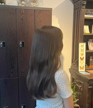 ロング カラー ageha hair所属・水ノ上 優花のヘアスタイル