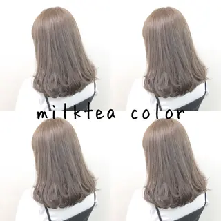 ミディアム カラー レイヤーカット 透明感カラーのヘアスタイル