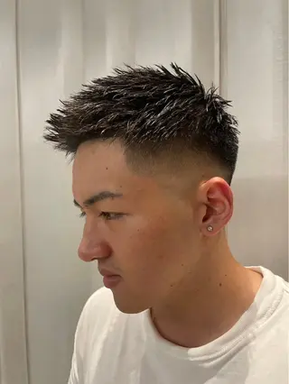 ショート まえひら じおんのヘアスタイル