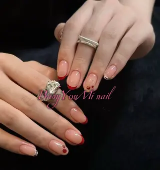 ネイル Oomiya 服部のネイルデザイン