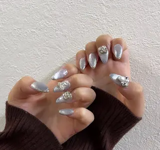 ネイル 🫧yua 🌸🫧のネイルデザイン