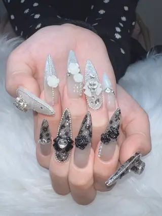 ネイル Lee Nails チップ長さだし専門店のネイルデザイン