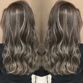 ロング カラー 井上 一平のヘアスタイル