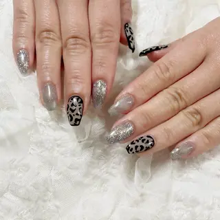 ネイル MOE ネイルサロンのネイルデザイン