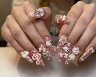 ネイル Queen Nail 柏店　クイーンネイルのネイルデザイン