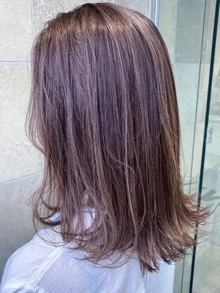 ミディアム カラー 田中 あかねのヘアスタイル