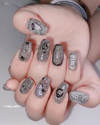 ネイル JINI NAIL所属・ジニ ネイルのネイルデザイン
