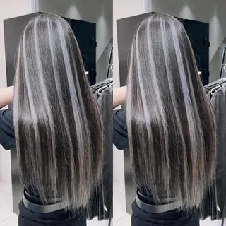 ロング カラー オフホワイトアンドなんば所属・福西 洋斗のヘアスタイル