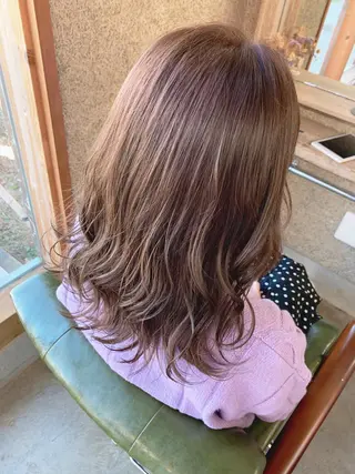 セミロング Minako 【Charmant】のネイルデザイン