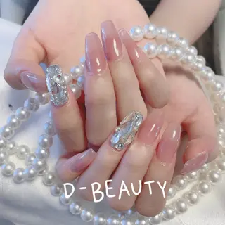 ネイル D-BEAUTY Nailsalonのネイルデザイン