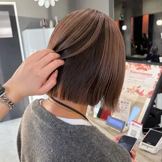 ミディアム カラー sato mizukiのヘアスタイル