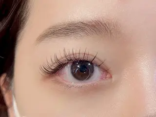 マツエク・マツパ マツエク特化 根本莉子のマツエク・マツパデザイン