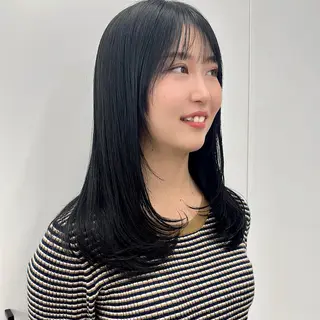 セミロング カラー ブリーチなし/レイヤ ー特化🌈Tommyのヘアスタイル