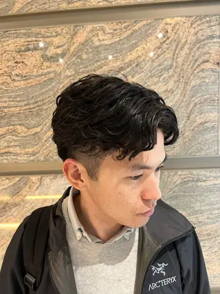 ショート パーマ メンズ ヒロ銀座新橋店所属・ヒロ銀座　さかうえ ひかる💈のヘアスタイル