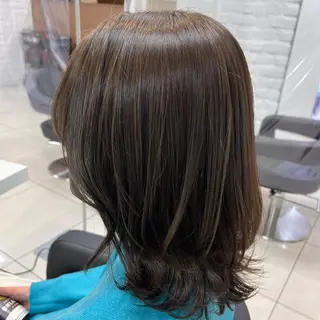 ミディアム カラー 【センターパート/ マッシュ】ryokaのヘアスタイル