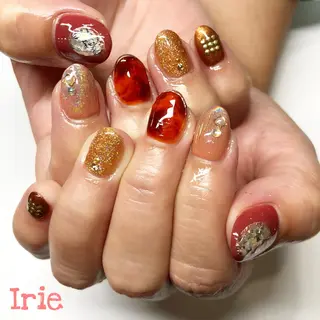 ネイル Hair salon Irie所属・與儀 知佳のネイルデザイン