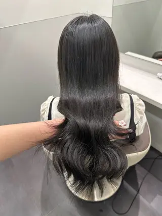 ロング カラー salowin原宿iori所属・💋ハイトーンデザイ ンヘア💋A'nyuのヘアスタイル