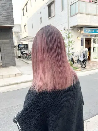 ミディアム 艶髪レイヤー/ ハイトーンKeitaのヘアスタイル