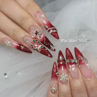 ネイル Pio Mielのネイルデザイン