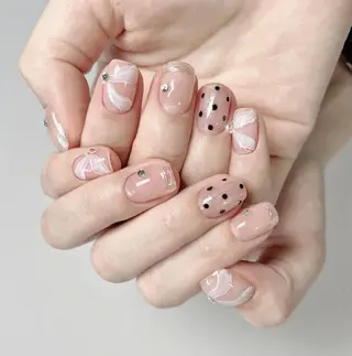 ネイル Queens テイのネイルデザイン