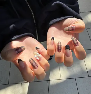 ネイル Lililas サロン&スクールのネイルデザイン